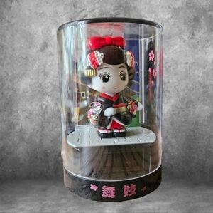 Solar Maiko Geisha Figurine  Japanese Kimono Girl  Solar-Powered Bobblehead